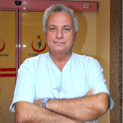 Yüzlerce kişiyi kurtardı, kendisi organ beklerken hayatını kaybetti