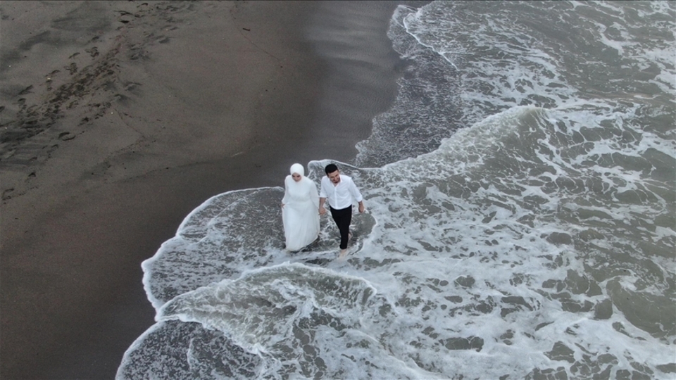 Sahil fotoğraf stüdyosuna dönüştü