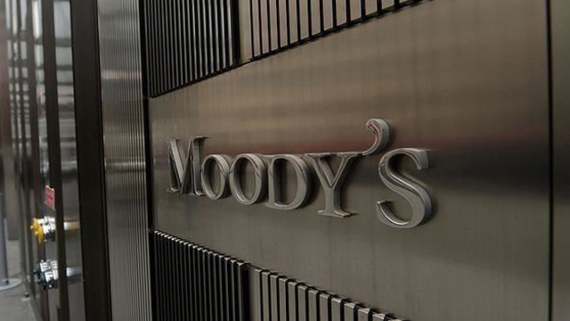 Moody's Türkiye'nin kredi notunu düşürdü