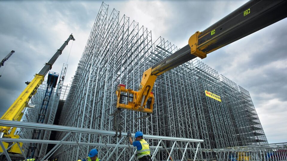 Müteahhitler 6 milyar dolarlık iş aldı