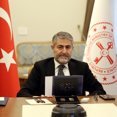 Bakan Nebati'den zincir marketlere çağrı