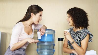 Geçmişten bugüne dedikodunun anlamı ve bilinmeyen faydaları