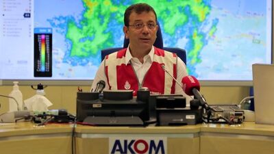 İmamoğlu AKOM'da konuştu: "Metrekareye 50-100 kg yağış düştü!"