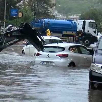 İstanbul'da sağanak etkili oldu