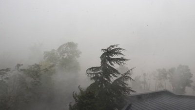 Şiddetli sağanak, başkenti de vurdu!