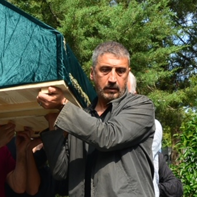 Anneye acı veda