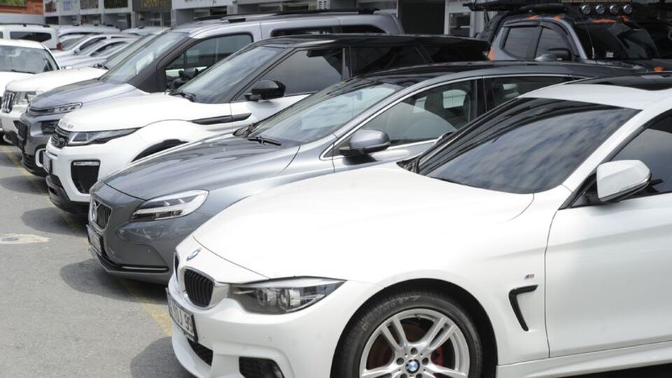 İkinci el otomobil satışına 6 ay ve 6 bin kilometre şartı getirildi