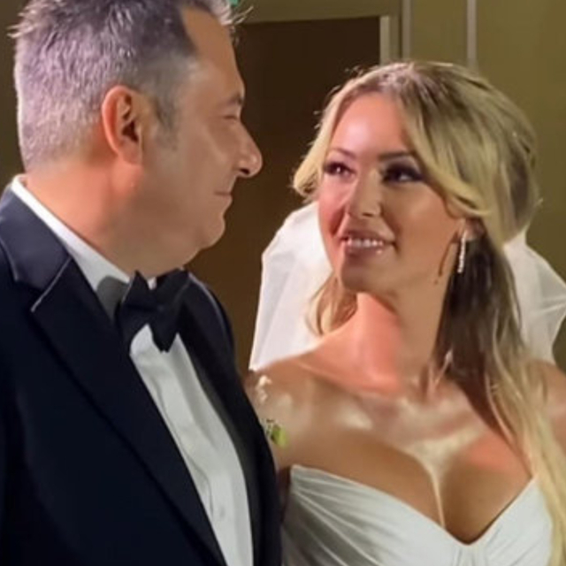 Petek Dinçöz evlendi