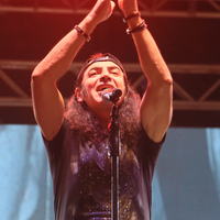 "Vatan, millet aşkının bedeli yoktur!"