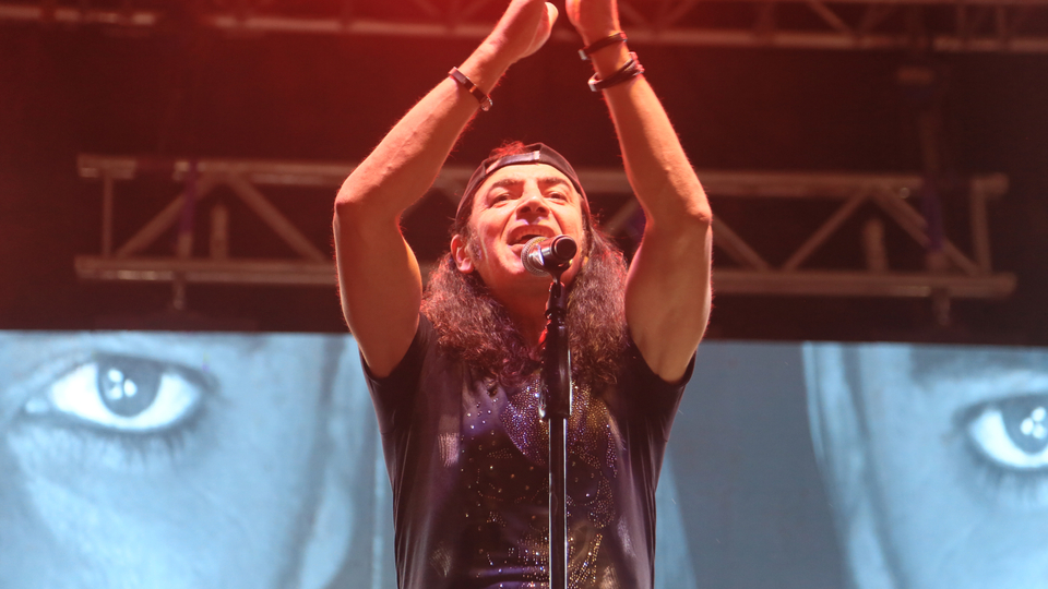 "Vatan, millet aşkının bedeli yoktur!"