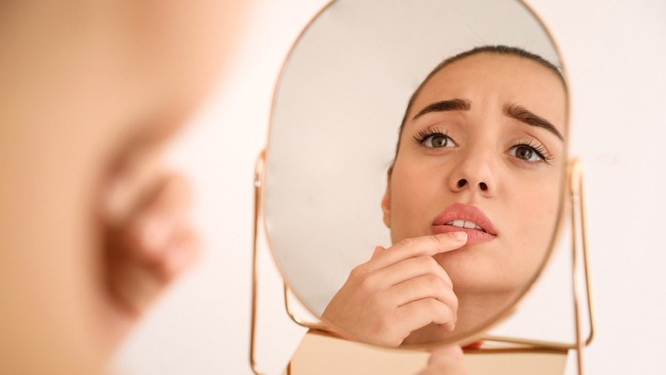 Ağız yaraları aft için doğal tedavi yolları