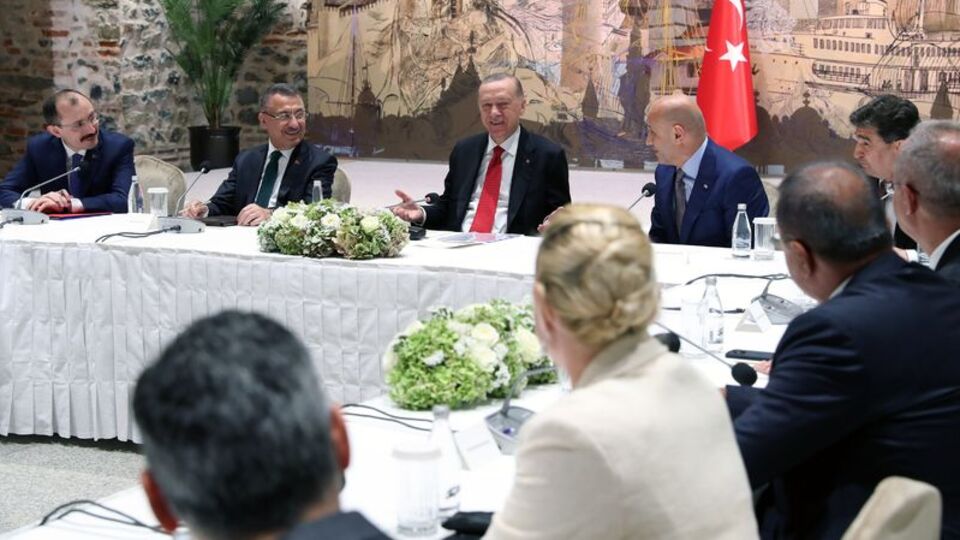 Cumhurbaşkanı Erdoğan TİM Başkanı ve heyetini kabul etti