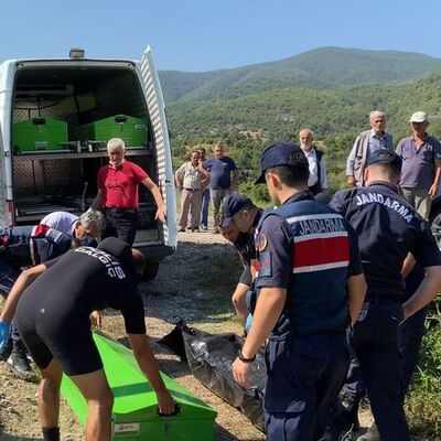 Öldürdüğü kadını yakıp gölete atmış!