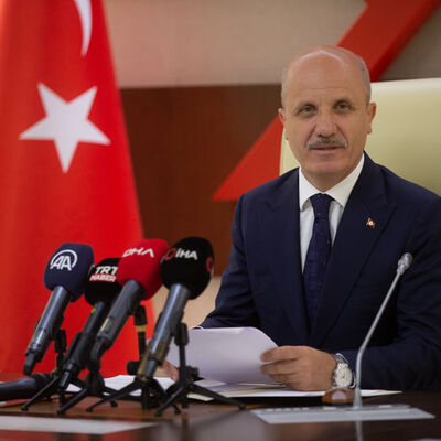 YÖK Başkanı Özvar'dan indirim çağrısı