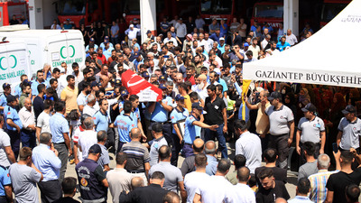Gaziantep'teki kazada ölenlere yürek yakan veda