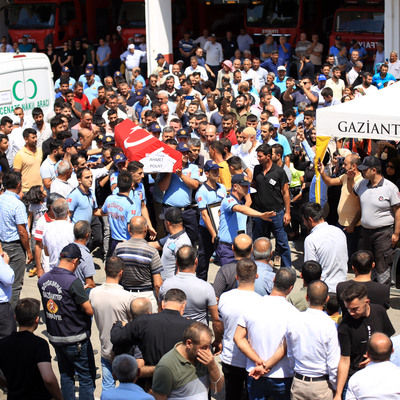 Gaziantep'teki kazada ölenlere yürek yakan veda