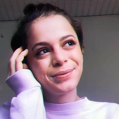 Zehra'nın kaburga kemikleri kırılmış