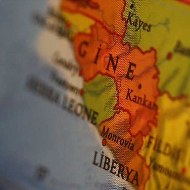 Gine'de tutuklu eski bakan cezaevinde hayatını kaybetti
