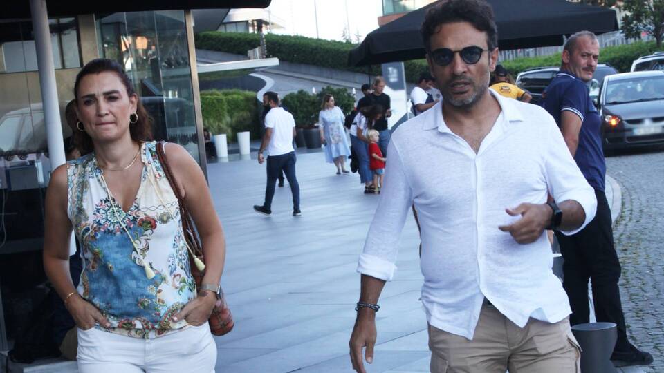 Ünlü çift alışveriş turunda