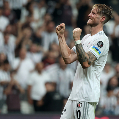 "Türkiye'nin en iyi futbolu"
