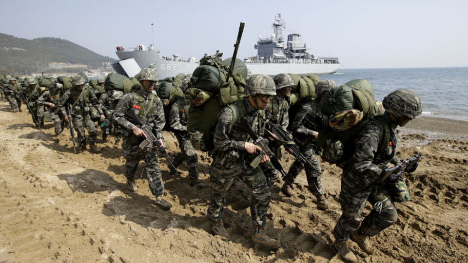 Güney Kore ve ABD'den son yılların en büyük tatbikatı