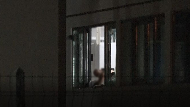 Sinir krizi geçirdi, biber gazıyla yakalandı