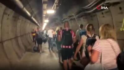 İngiltere'de yolcular Manş Tüneli'nde mahsur kaldı