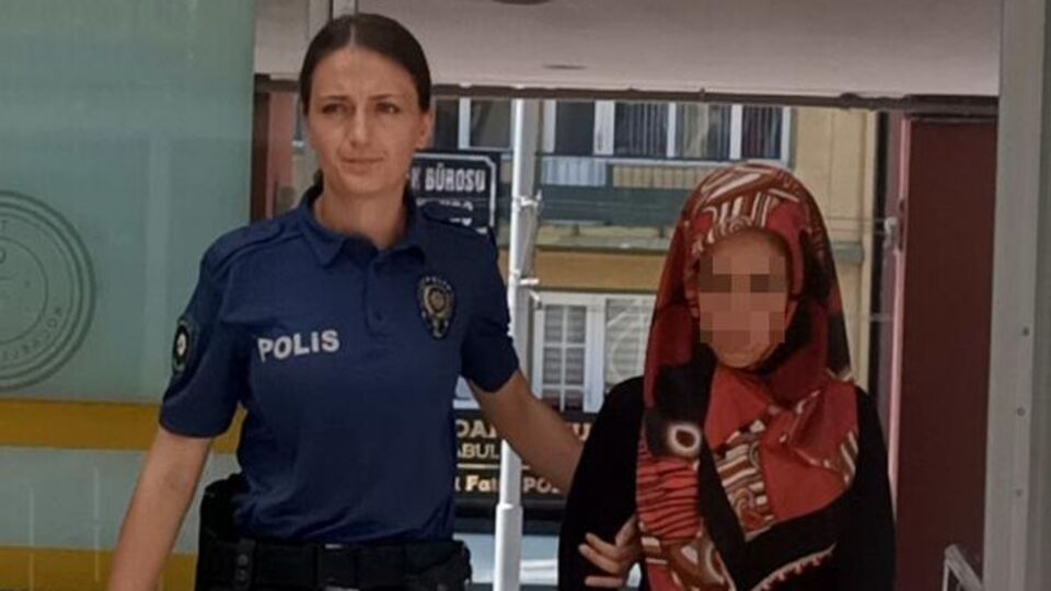 Eşiyle ilişkisi olan komşusunu dövdü! Otomobilini gasp etti!