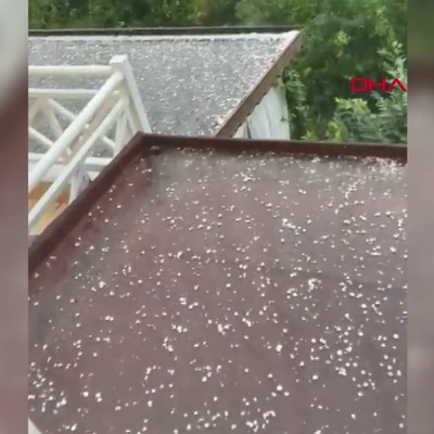 İstanbul'da dolu yağışı zor anlar yaşattı