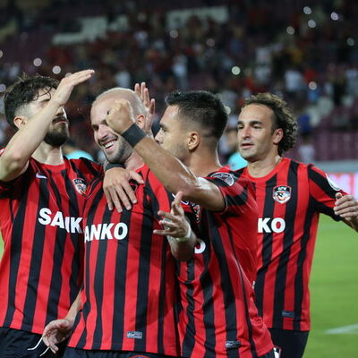 Antep'te çılgın gece: 7 gol!
