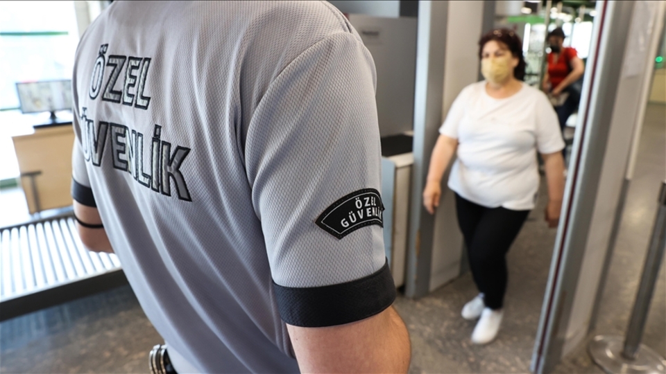 Sağlıkta şiddeti önlemek için özel güvenliğin etkinliği artacak