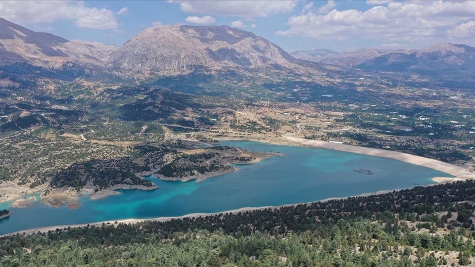 Uçarsu Şelalesi ve Yeşilgöl alternatif turizm rotası oldu