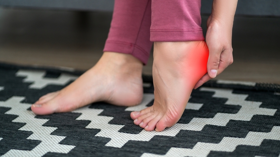 Topuk dikeni neden olur, nasıl geçer?