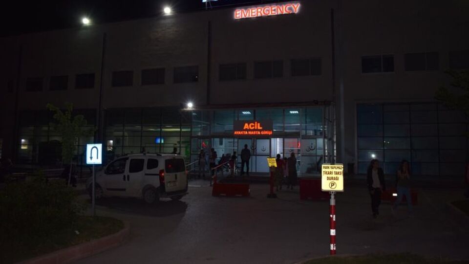 Eniştesini silahla yaraladı!