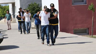 Cinayeti kırmızı örtü çözdü!