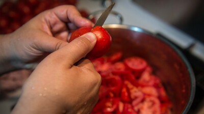 Domates konservesinde 'ölümcül bakteri' tehlikesi