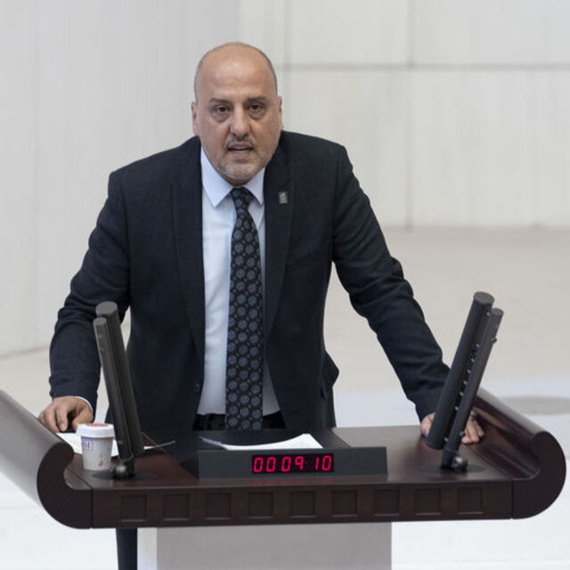 AK Parti'den Ahmet Şık'a 100 bin liralık tazminat davası