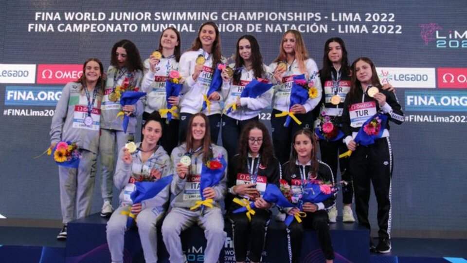 Yüzmede bronz madalya!