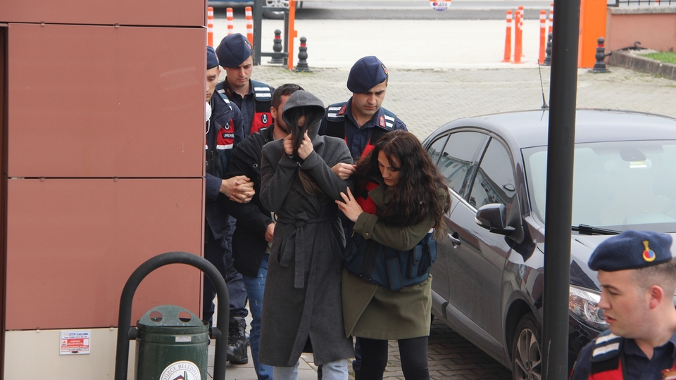 Emre Aşık ve Yağmur Sarnıç davasında sıcak gelişme!