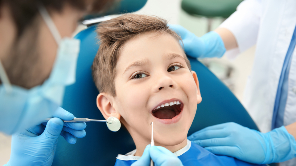 Çocuklarda diş ağrısı neden olur, nasıl geçer?