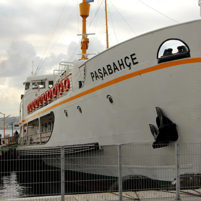 12 yıl aradan sonra bir ilk! Alkışlarla indiler