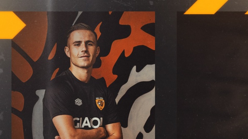 Fenerbahçe'de bir ayrılık daha açıklandı!