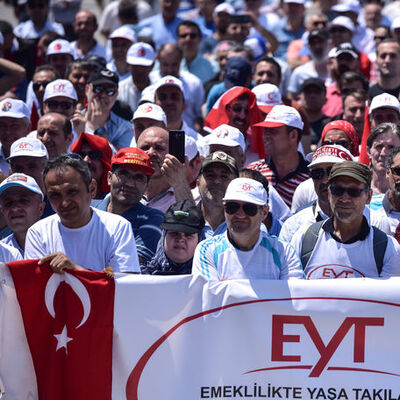 İşveren için yaşlı, devlet için genç