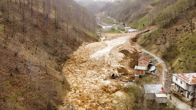 Doğu Karadeniz'e sel yaklaşıyor!