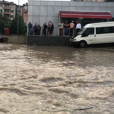 Kastamonu Belediyesi'nden uyarı: "Evlerden çıkmayın"