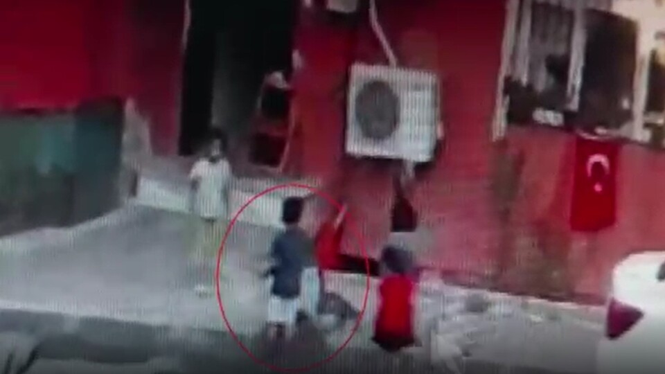 Kahreden olay! Ailesiyle misafirlikteydi