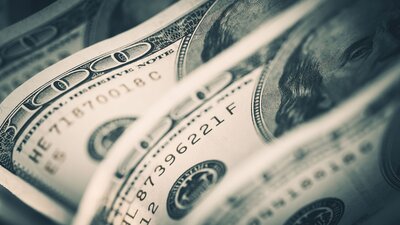 OVP'de dolar tahminleri sert yükseldi