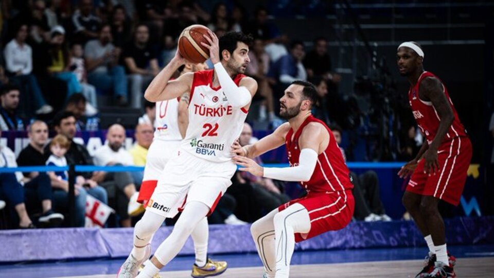 Gürcistan'da Furkan Korkmaz'a saldırı!