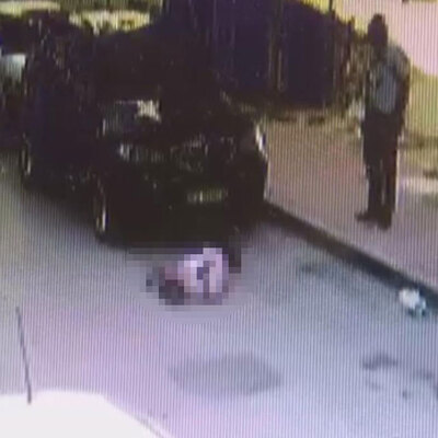 Husumetlisini vurdu! Başında sigara içti!