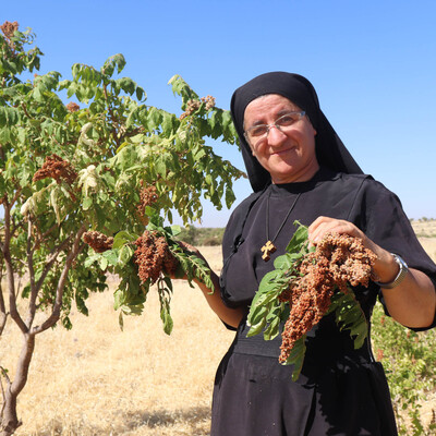 40'tan fazla ülke gezdi... Şimdi köyünde tarım yapıyor